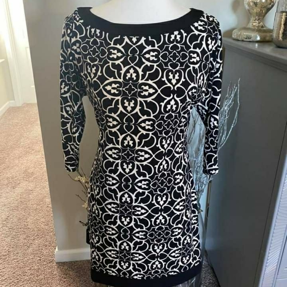 Brand new white house blackmarket dress - Picture 1 of 4